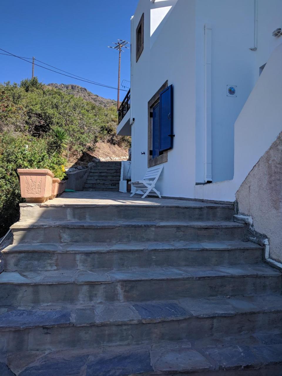 Mely Hotel Kapsali Exterior photo